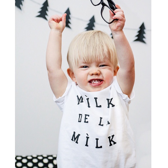 Milk de la Milk tee sz 2 - Picture 3 of 4